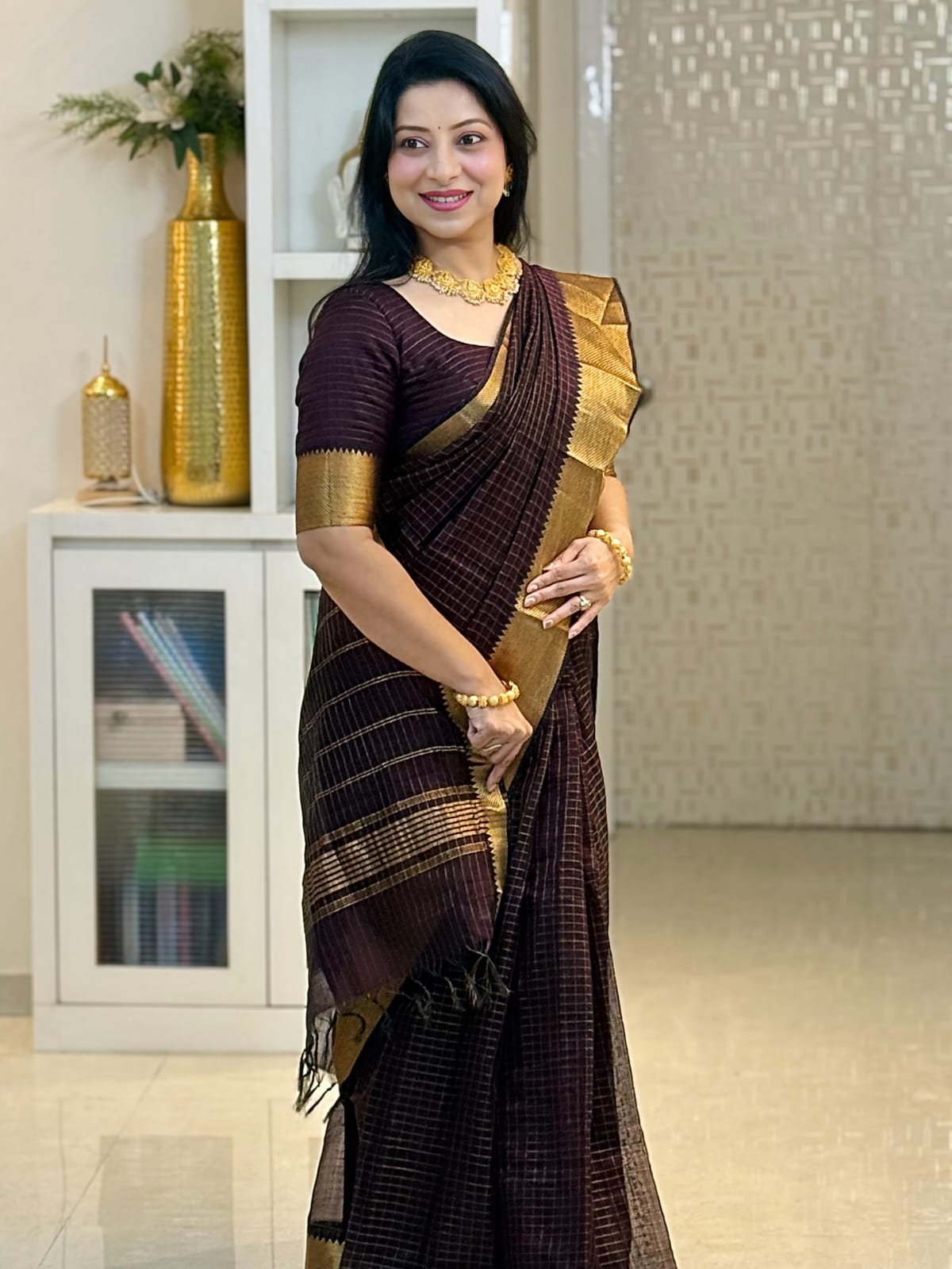 Banaras Semi Kataan Zari Check Silk Saree