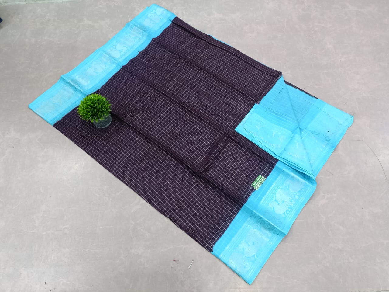 Gold & Silver zari check soft cotton sarees