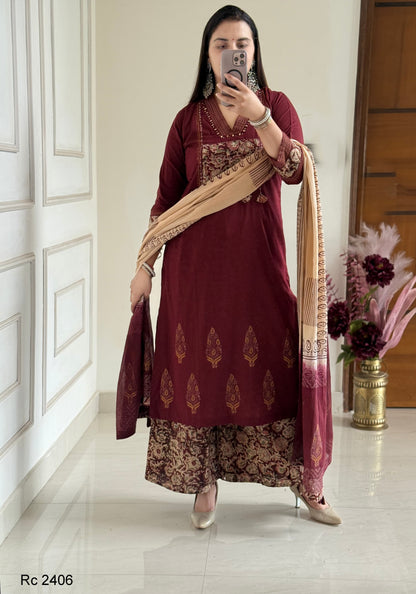 Handloom Cotton kurta with beautiful katha mirror work