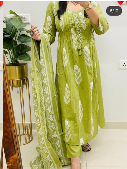 Anarkali kurta set with Cotton Pant & Malmal Dupatta